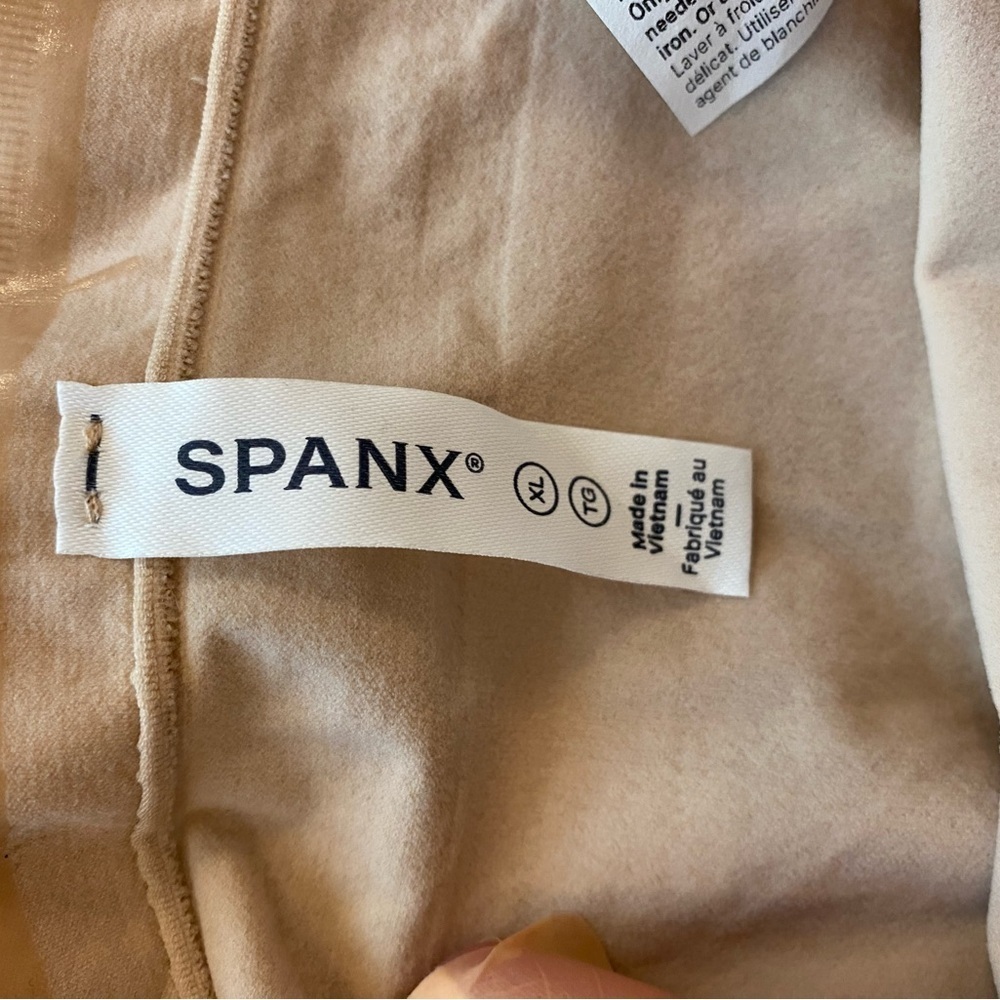 Spanx Women’s Shape wear High Waist Shorts Beige XL NEW 10404R - Picture 2 of 9